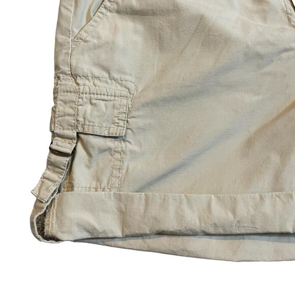 Tommy Hilfiger khaki mid rise cargo utility shorts roll tab cuff size 10 - Picture 4 of 10